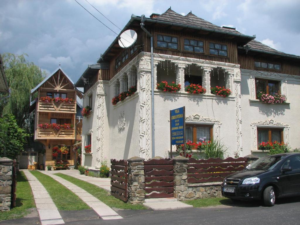 Pension Crizantema Ватра Молдовицей Экстерьер фото